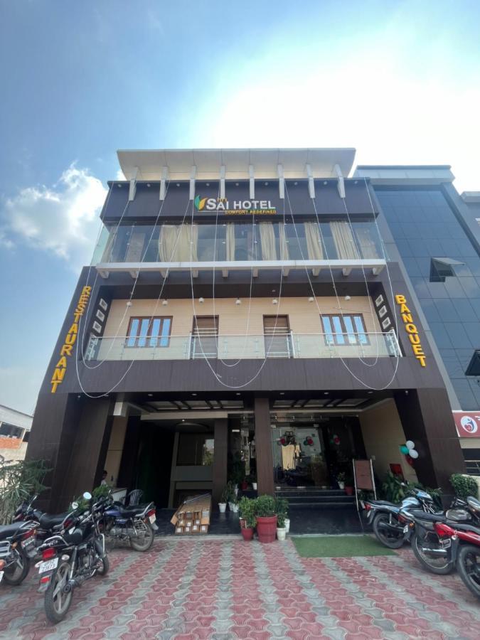Shri Sai Hotel Azamgarh ภายนอก รูปภาพ